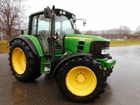 Landwirtschaftlicher Traktor John Deere 6430 